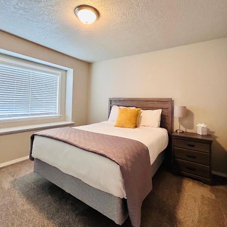 The Getaway Se Boise Condo Across The Street From Greenbelt, Bown Crossing And Boise River 3Bd 3Bath, 4 Beds! Lovely, Homey, Dining Table Seats 6 Dış mekan fotoğraf