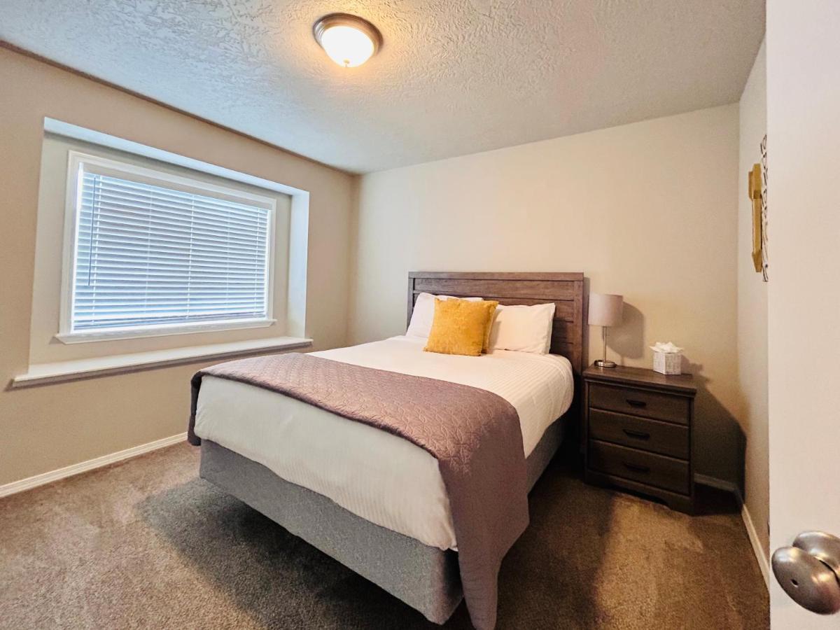 The Getaway Se Boise Condo Across The Street From Greenbelt, Bown Crossing And Boise River 3Bd 3Bath, 4 Beds! Lovely, Homey, Dining Table Seats 6 Dış mekan fotoğraf