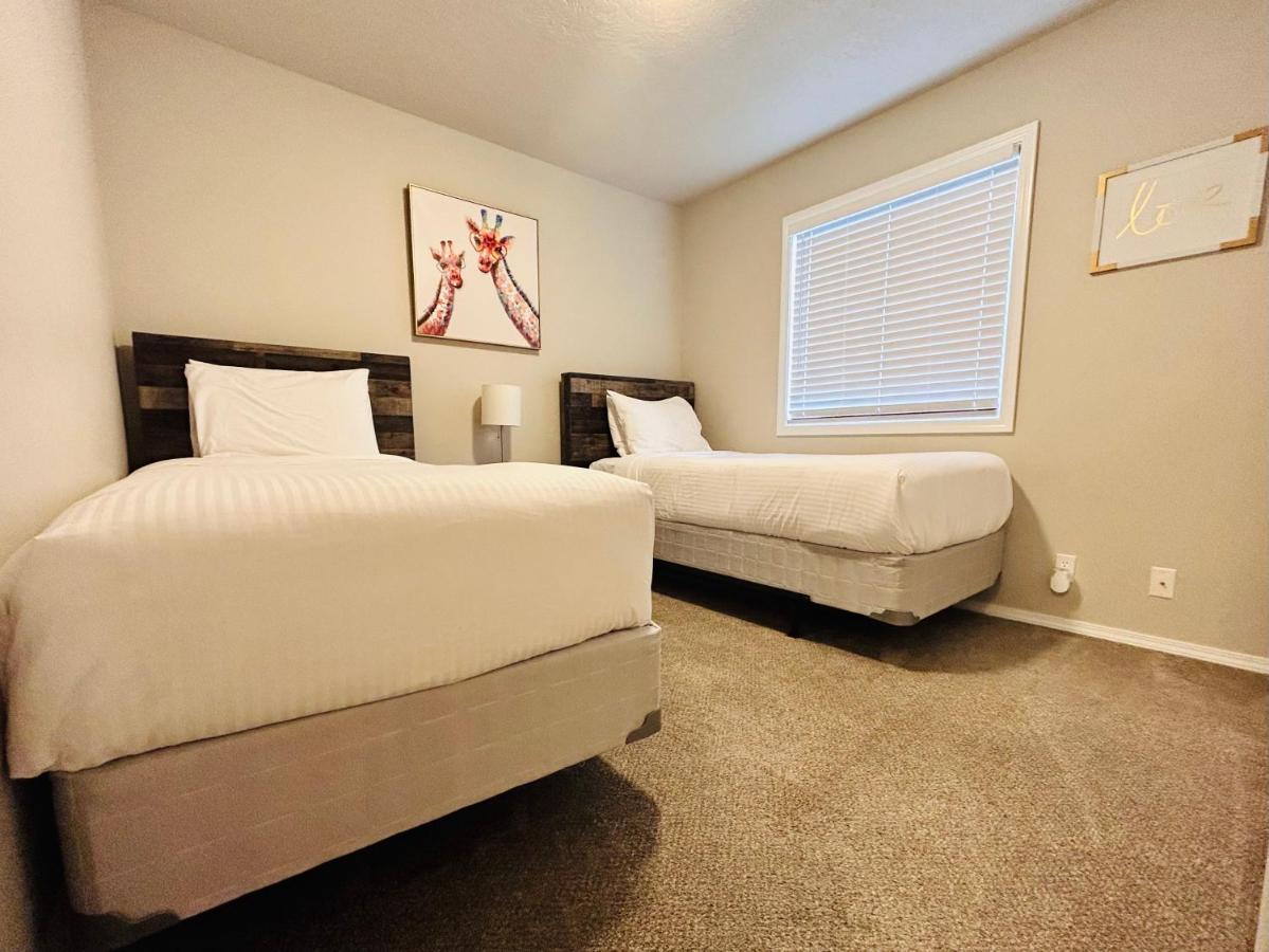 The Getaway Se Boise Condo Across The Street From Greenbelt, Bown Crossing And Boise River 3Bd 3Bath, 4 Beds! Lovely, Homey, Dining Table Seats 6 Dış mekan fotoğraf